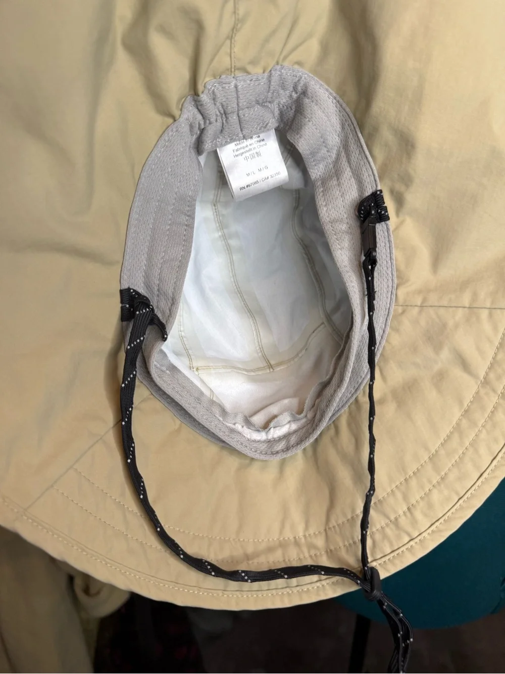 Outdoor Research Women's Lightweight Sun Hat in Beige